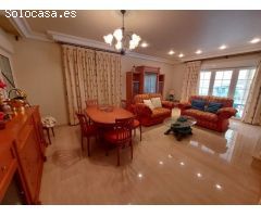 Villa en la prestigiosa Urbanización La Veleta de Torrevieja