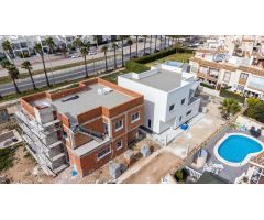 Villa de Lujo en Venta en Torrevieja, Alicante