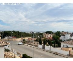 Precioso chalet independiente en venta en Lomas de Cabo Roig