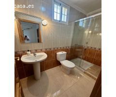 Precioso chalet independiente en venta en Lomas de Cabo Roig