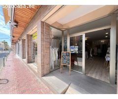 LOCAL PARA NEGOCIO! CON 264 M2. CON LICENCIA HOSTELERIA! CENTRO DE TORREVIEJA! PLAYA A 200 METROS.