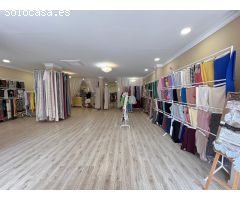 LOCAL PARA NEGOCIO! CON 264 M2. CON LICENCIA HOSTELERIA! CENTRO DE TORREVIEJA! PLAYA A 200 METROS.