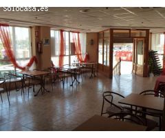 RESTAURANTE EN TORREVIEJA EN LA PRIMERA LINEA DE PLAYA. (EL PROPIETARIO ACEPTA CONTRAOFERTA!)