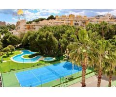 Ocasión! Fantastico apartamento completamente exterior  con increíbles panorámicas y al mar +Garaje