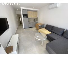 ADOSADO REFORMADO! 90 M2. 2 DORM. 2 AMPLIAS TERRAZAS