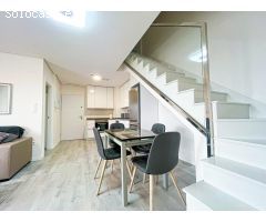 ATICO CON SOLARIUM PRIVADO DE 50 M2 EN VILLAMARTIN. 3 DORM. 2 BAÑOS. PISCINA. TERRAZA GRANDE.