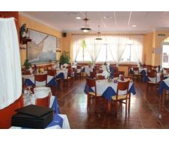 HOTEL CON RESTAURANTE EN VENTA. EN SANTIAGO DE LA RIBERA.