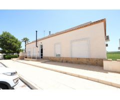 HOSTAL PENSION RURAL EN SAN MIGUEL DE SALINAS. 6 DORM. 6 BAÑOS. 200 M2DE VIVIENDA.100M2 DE TERRAZA