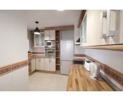 REFORMADO APARTAMENTO FRENTE DEL PUERTO. 3 DORM. 2 BAÑO. 110M2.