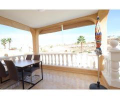 VILLA EN CIUDAD QUESADA. CON 300 M2 DE PARCELA. 116 M2 DE CASA. 3 DORM. 2 BAÑOS. PISCINA PRIVADA.