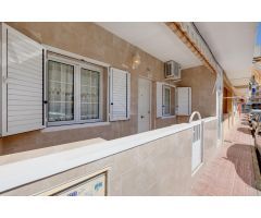 Piso Semireformado en Planta Baja - Torrevieja, Zona Acequion