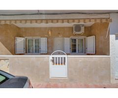 Piso Semireformado en Planta Baja - Torrevieja, Zona Acequion
