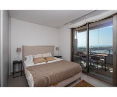 Exclusivo Ático en Santa Pola con Terraza y Vistas al Mar