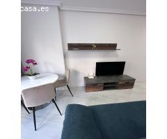 Apartamento en venta en Torrevieja en la Playa Del Cura con parking