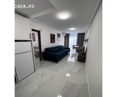 Apartamento en venta en Torrevieja en la Playa Del Cura con parking