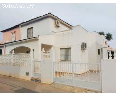 ADOSADO EN LOS BALCONES 3 DORM. 2 BAÑOS. 85 M2 DE CASA. 107 M2 DE PARCELA