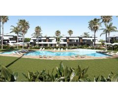 OBRA NUENA! BUNGALOWS PLANTA ALTA Y PLANTA BAJA. 2 DORM. 2 BAÑOS. GARAJE+TRASTERO. PISCINA.AMUEBLADO