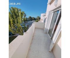 APARTEMENTO EN SAN MIGUEL DE SALINAS DE 1 DORMITORIO Y GRAN SOTANO.