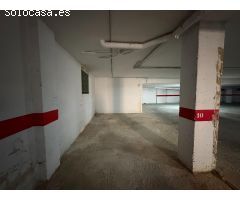 Amplia plaza de garaje en el centro de Torrevieja. Cerca de todos los servicios y con muy fácil acce