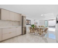 Espectacular Dúplex Reformado en Torrevieja - Los Balcones 3 habitaciones 3 baños 2 terrazas en zona