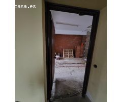 Amplio Ático en Avilés: Oportunidad para Reformar