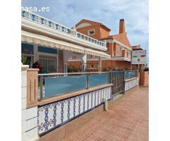 Espectacular adosado al lado de la preciosa playa de la Mata con 3 dormitorios 2 baños Garaje