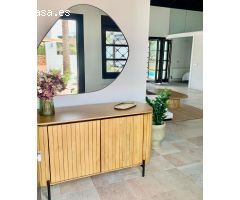 Maravillosa villa adosada en primera línea de golf con piscina privada .