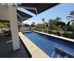 Espléndida Villa de Lujo en San Juan, Alicante: Tu Refugio Ideal