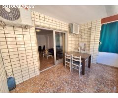 Amplio Apartamento en el Corazón de Torrevieja, Ideal para Disfrutar del Mar