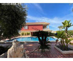 VILLA EN TORRETA FLORIDA CON 1600 M2 DE PARCELA. 6 DORM. 4 BAÑOS.