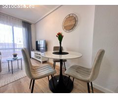 Apartamento con piscina y nueva reforma: 2 dormitorios, 500 m. desde la playa