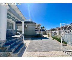 PAREADO REFORMADO CON AMPLIA TERRAZA Y SOLÁRIUM PRIVADO
