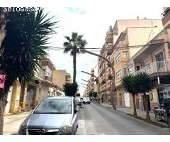 Amplio Apartamento en pleno centro  de Torrevieja, a Pasos de la Playa