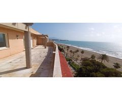 ¡Tu Nuevo Hogar con Vistas al Mediterráneo te Espera!