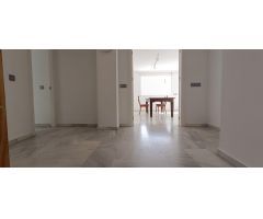 ¡Tu Nuevo Hogar con Vistas al Mediterráneo te Espera!