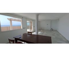 ¡Tu Nuevo Hogar con Vistas al Mediterráneo te Espera!