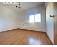PISO EN ADRA