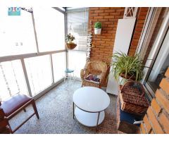 OPORTUNIDAD AMPLIO piso zona SUR a 6 minutos de la PLAZA STA. TERESA.