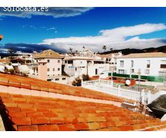 Fabulosa Villa independiente con piscina, vistas al mar, gran potencial, necesita terminar y mejoras