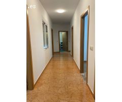 Piso en planta baja en venta en Iniesta, Cuenca.