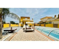 Magnifica villa en Orihuela con piscina privada