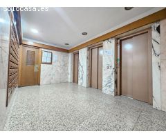 AMPLISIMO PISO EN VENTA EN PLENO CENTRO DE ALMERIA CAPITAL,TODO REFORMADO !! 4 DORMITORIOS + 2 BAÑOS