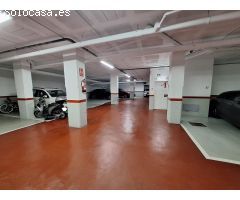 Parking plaza grande (coche y 2 motos).