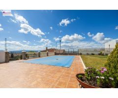 ???? ESPECTACULAR CASA INDEPENDIENTE EN ATARFE CON PISCINA ????