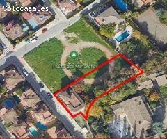 CASA Y PARCELA PARA USOS MULTIPLES. ZONA SERRALLO