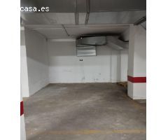 Plaza de aparcamiento en Arabial