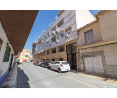 Vivienda de  2 dormitorios en el centro de Maracena, a 5 min del metro