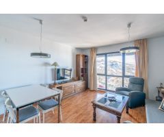 Tu refugio en Sierra Nevada: comodidad, vistas y acceso directo a las pistas