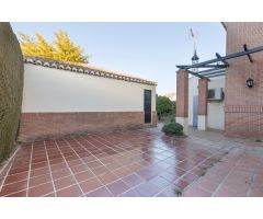 MAGNIFICO CHALET EN PANTANO DE CUBILLAS