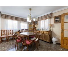 MAGNIFICO CHALET EN PANTANO DE CUBILLAS
